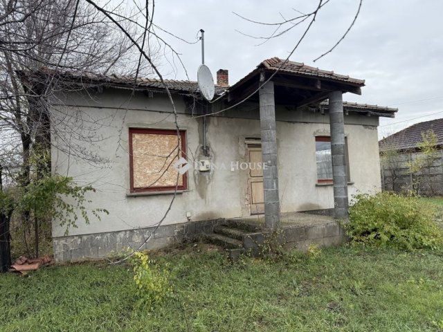 Eladó családi ház, Tápiószelén 21.5 M Ft, 3 szobás