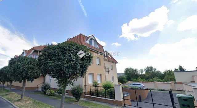 Eladó téglalakás, Szombathelyen 59.9 M Ft, 2+1 szobás