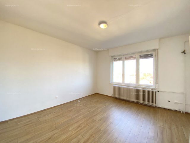 Kiadó téglalakás, albérlet, Kaposváron, 48-as Ifjúság útján