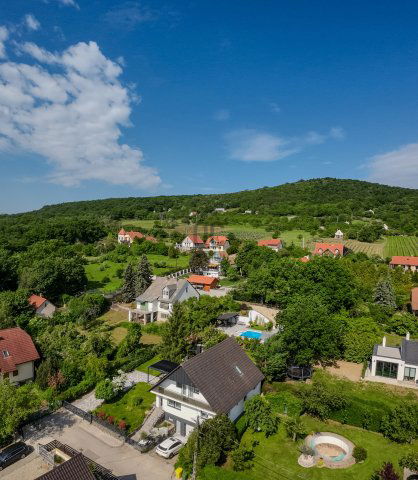 Eladó családi ház, Balatonszepezden 299 M Ft, 5 szobás