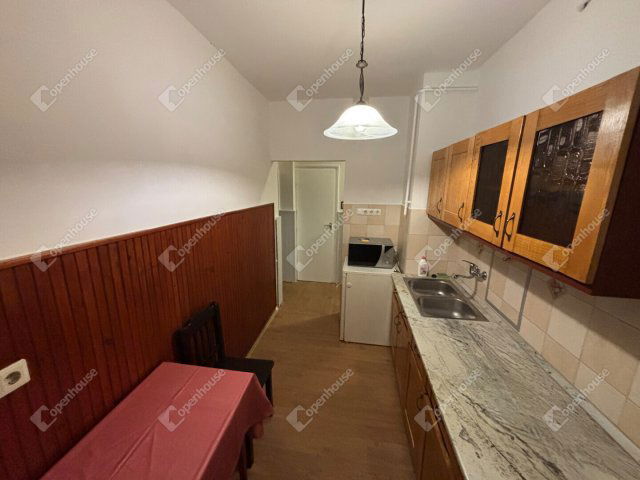 Eladó téglalakás, Zalaegerszegen 31.5 M Ft, 2 szobás