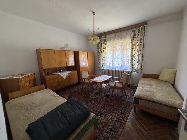 Eladó családi ház, Balatonföldváron 69 M Ft, 3 szobás