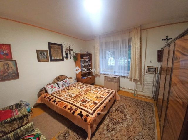 Eladó családi ház, Nyíradonyban 28 M Ft, 3 szobás