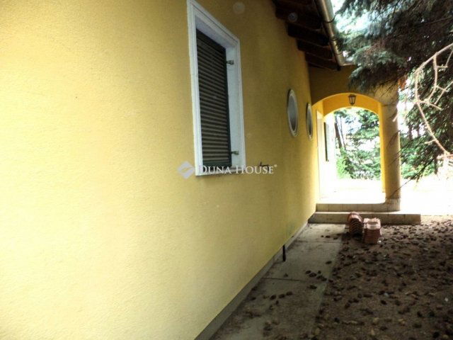 Eladó családi ház, Érden 188 M Ft, 4 szobás