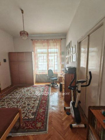 Eladó téglalakás, Budapesten, V. kerületben 130 M Ft, 2 szobás