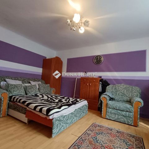 Eladó családi ház, Kecskeméten 18 M Ft, 3 szobás