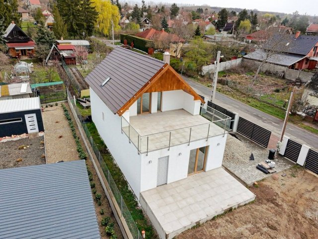 Eladó családi ház, Őrbottyánban 148.9 M Ft, 4 szobás