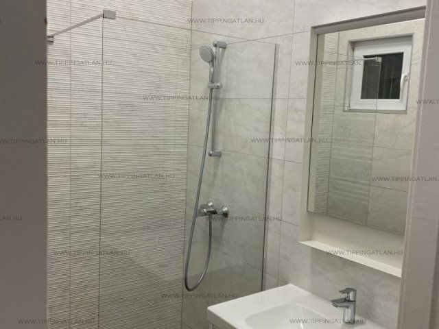 Eladó téglalakás, Budapesten, I. kerületben 109.99 M Ft