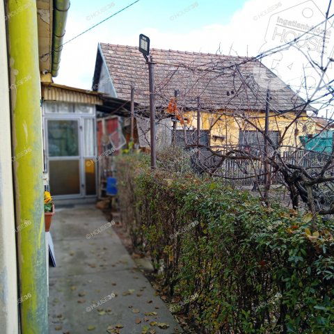 Eladó családi ház, Lajosmizsén 26.9 M Ft, 3 szobás