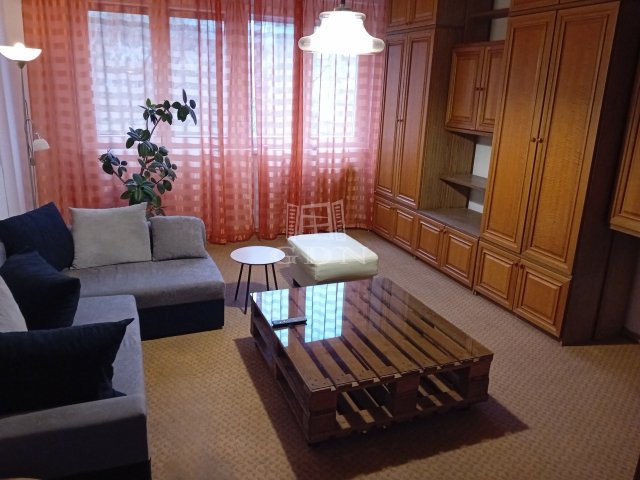 Eladó panellakás, Kecskeméten 49.4 M Ft, 2 szobás