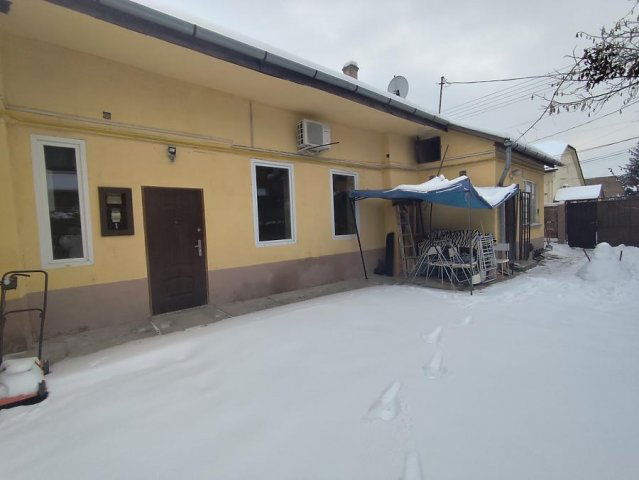 Eladó családi ház, Budapesten, IV. kerületben, Szabadkai utcában