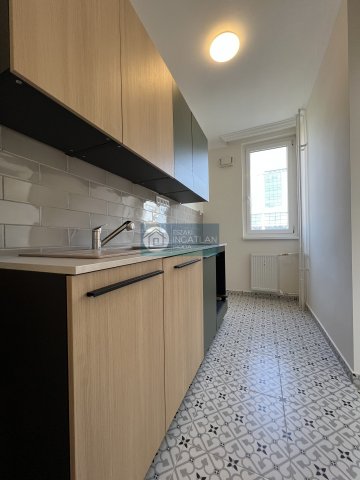 Eladó téglalakás, Kazincbarcikán, Május 1. úton 29.9 M Ft