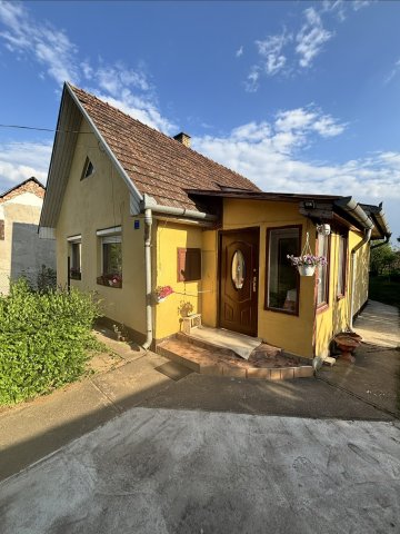 Eladó családi ház, Bocskaikerten 15 M Ft, 2+1 szobás