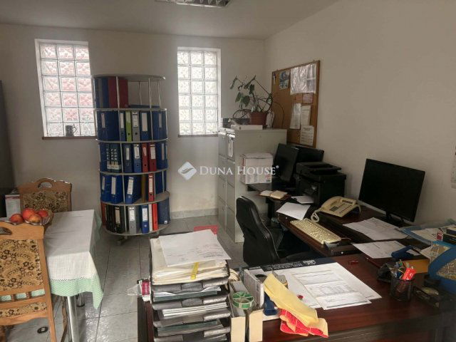 Eladó családi ház, Rábapatonán 165 M Ft, 4 szobás