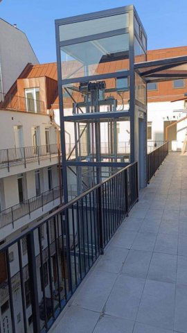 Eladó téglalakás, Budapesten, VI. kerületben 169.75 M Ft