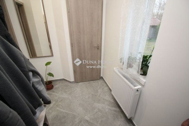 Eladó családi ház, Kecskeméten 79.9 M Ft, 8 szobás