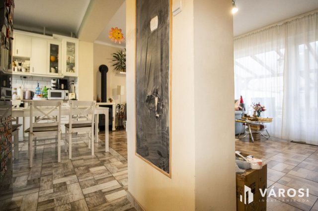 Eladó sorház, Békéscsabán 79.5 M Ft, 5 szobás