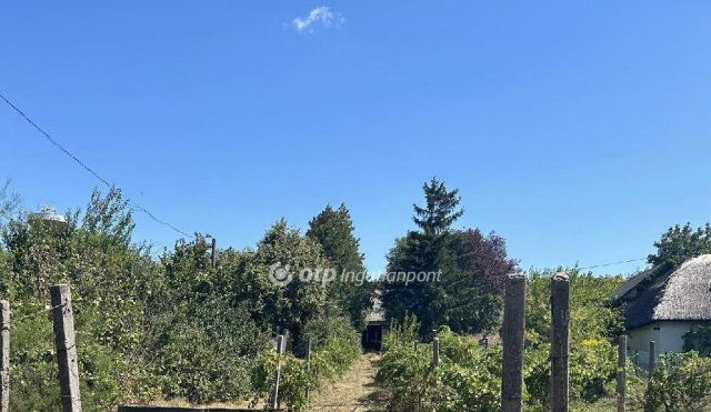 Eladó nyaraló, Lepsényben 28.699 M Ft, 1+1 szobás