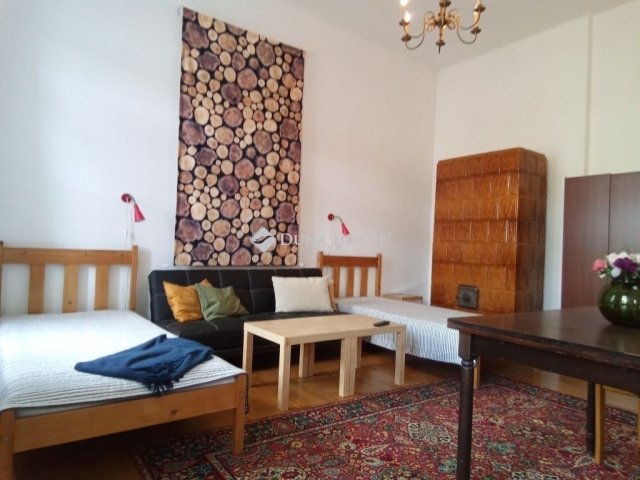 Eladó téglalakás, Szentgotthárdon 41.6 M Ft, 2 szobás