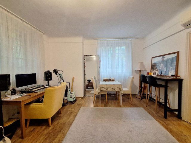 Eladó téglalakás, Budapesten, II. kerületben 63.9 M Ft