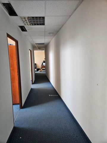 Eladó panellakás, Veszprémben 175 M Ft, 14 szobás