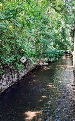 Eladó családi ház, Vilonyán 350 M Ft, 3 szobás