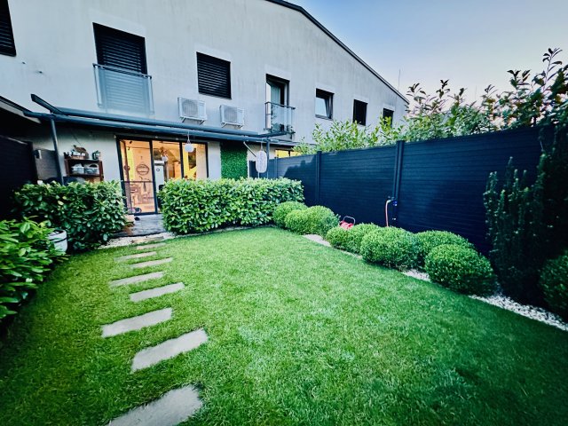 Eladó téglalakás, Debrecenben 142 M Ft, 5 szobás