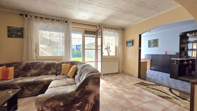 Eladó családi ház, XIII. kerületben, Násznagy utcában