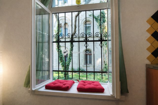 Eladó téglalakás, Budapesten, VIII. kerületben 42.9 M Ft