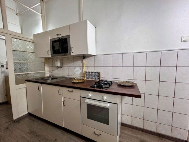 Eladó téglalakás, Budapesten, V. kerületben 89 M Ft, 2 szobás