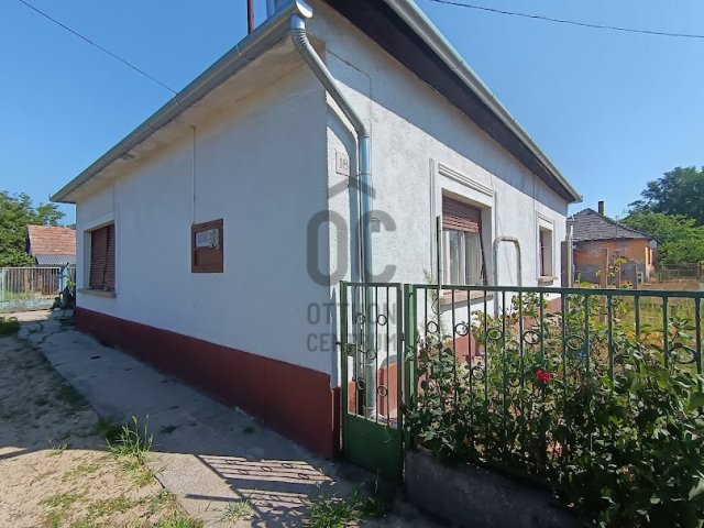 Eladó családi ház, Németkéren 23 M Ft, 3 szobás