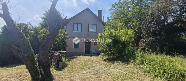 Eladó családi ház, Zalaegerszegen 35 M Ft, 2 szobás