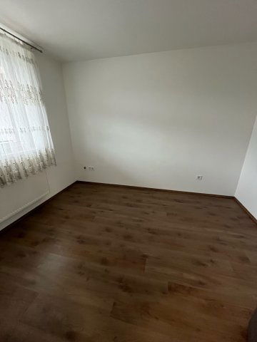 Kiadó téglalakás, albérlet, Nyíregyházán 220 E Ft / hó