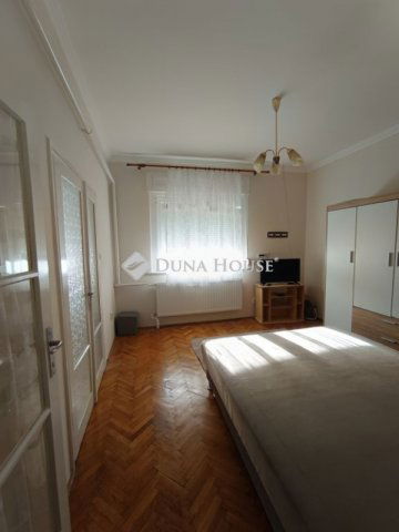 Eladó családi ház, Szarvason 53 M Ft, 4 szobás