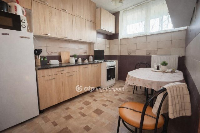 Eladó téglalakás, Budapesten, XVI. kerületben 59.999 M Ft