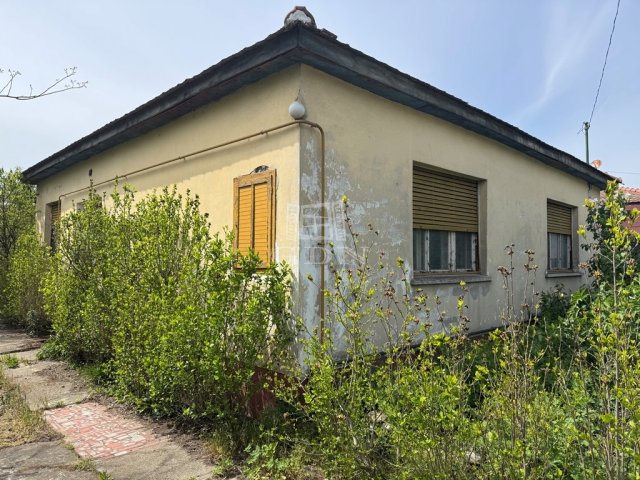 Eladó családi ház, Szigethalmon 65 M Ft, 2+2 szobás