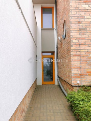 Eladó téglalakás, Budakeszin 114 M Ft, 3 szobás
