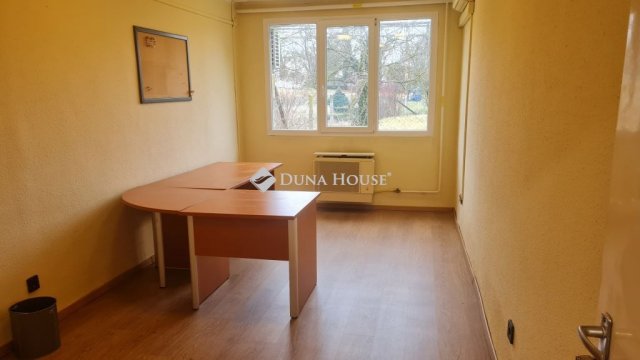 Kiadó iroda, Zalaegerszegen, Alsóerdei úton 34 E Ft / hó