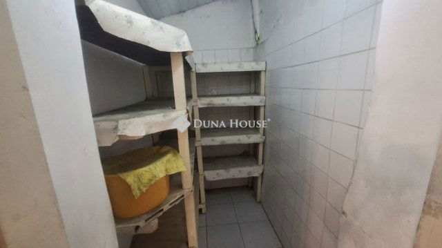 Eladó téglalakás, Budapesten, XXI. kerületben 41 M Ft, 1 szobás