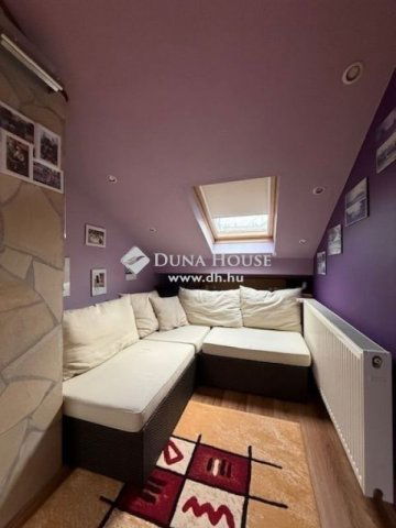 Eladó téglalakás, Budapesten, XII. kerületben 165 M Ft, 4 szobás