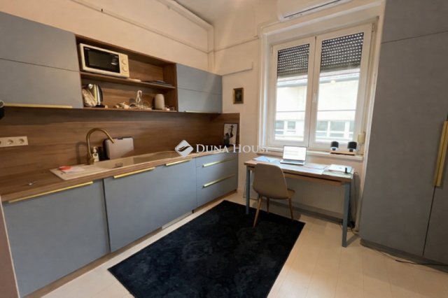 Eladó téglalakás, XII. kerületben, Kiss János altábornagy utcában