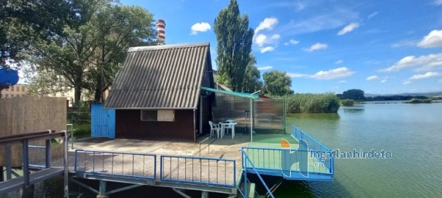 Eladó nyaraló, Lőrinciben 10.5 M Ft, 1+1 szobás