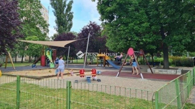 Eladó panellakás, Budapesten, IV. kerületben 67.9 M Ft, 3 szobás