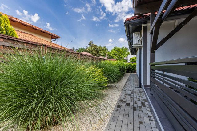 Eladó ikerház, Gödön 95.9 M Ft, 3 szobás / költözzbe.hu