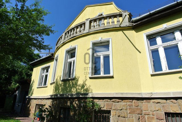 Eladó családi ház, Budapesten, II. kerületben 160 M Ft, 5 szobás