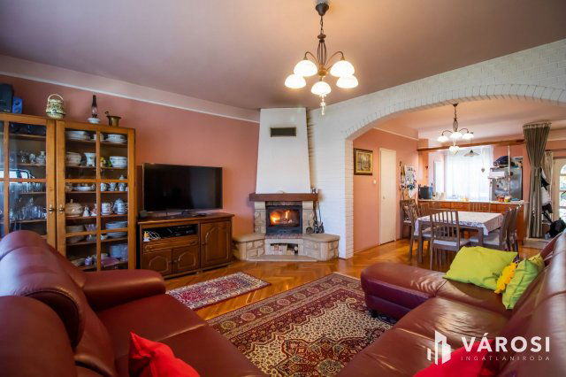 Eladó sorház, Lovasberényben 78 M Ft, 5 szobás