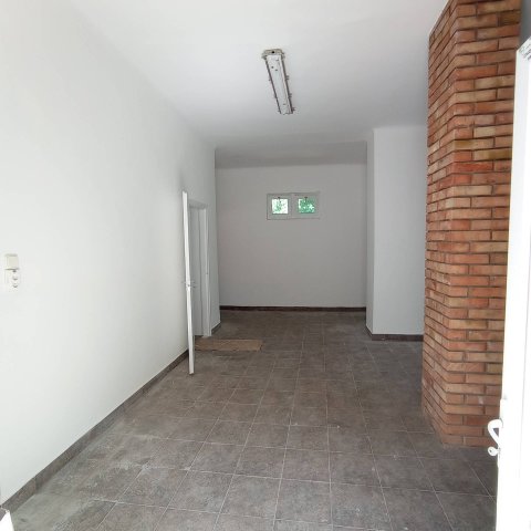 Eladó családi ház, Felsőszentivánon 20 M Ft, 2 szobás