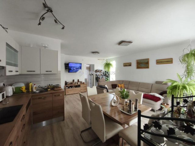 Eladó ikerház, Gödön 126 M Ft, 1 szobás / költözzbe.hu