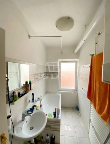 Eladó téglalakás, Budapesten, XVI. kerületben 62.5 M Ft