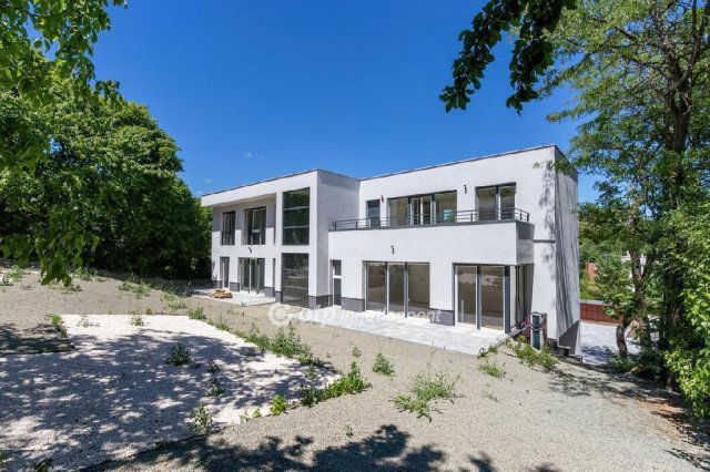 Eladó téglalakás, Budapesten, II. kerületben 81.413 M Ft